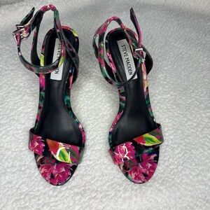 Steve Madden Women's Sandals - Pink Floral on Black